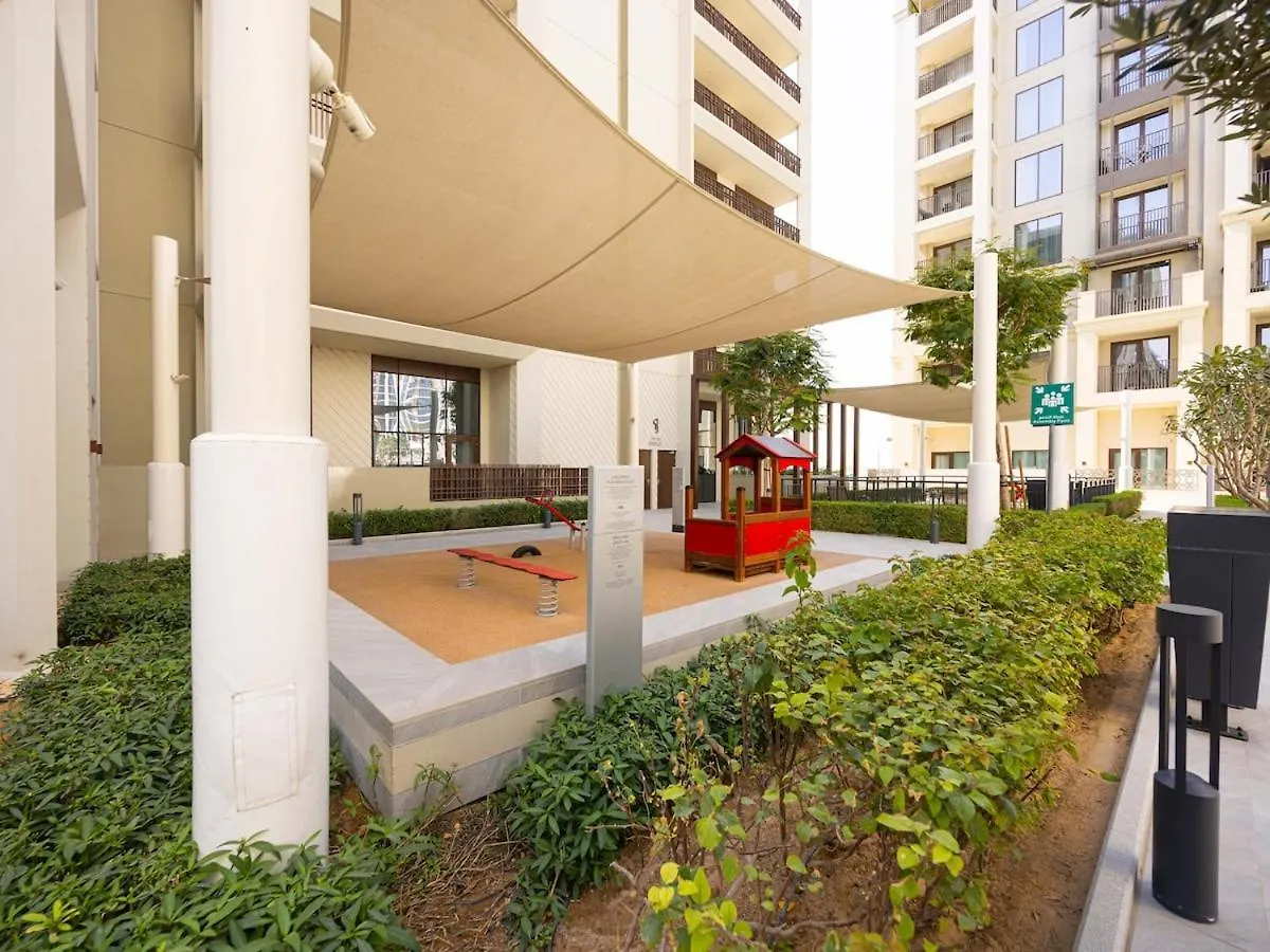 Beachfront Family Entire Unit In Dubai Ras Al-Khor Apartment
